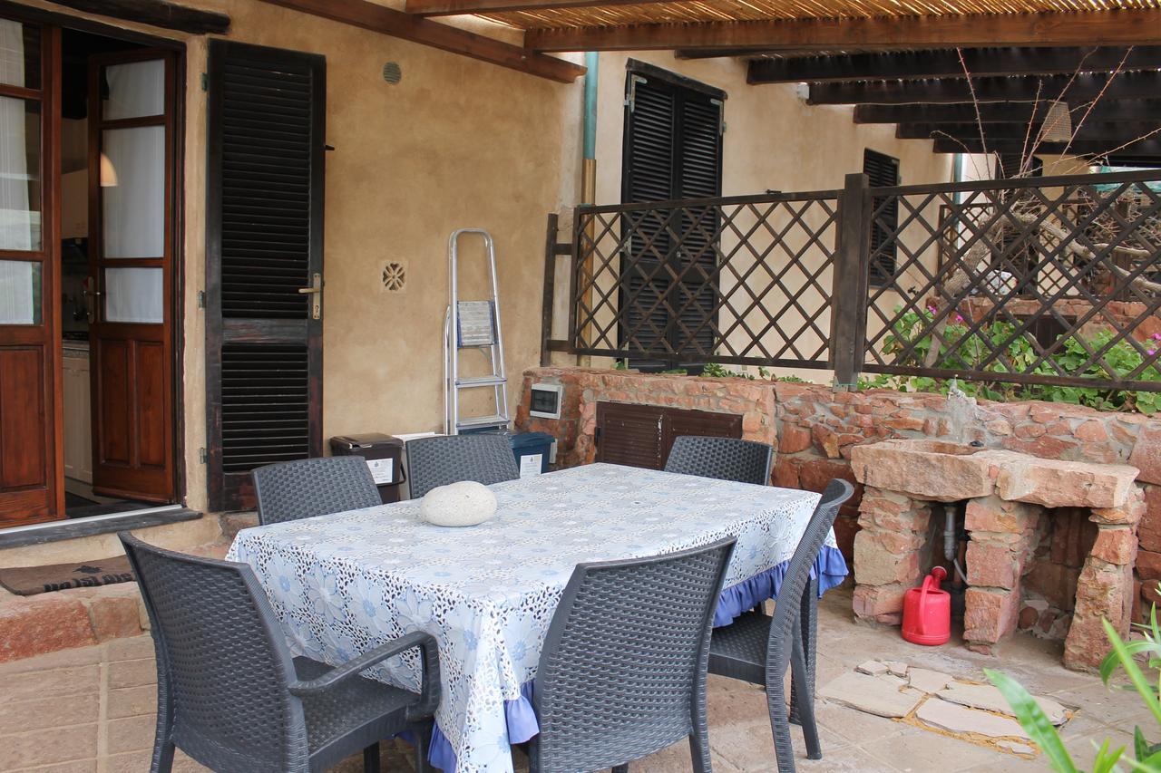 "Casa Cansella" A Few Steps From The Sea Gonnesa Exterior photo